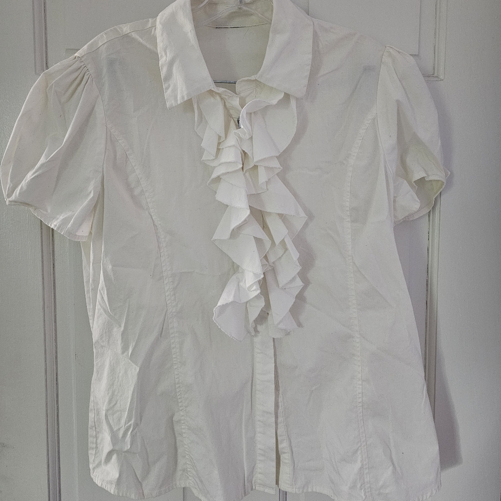 Ruffled Business Short Sleeved Top